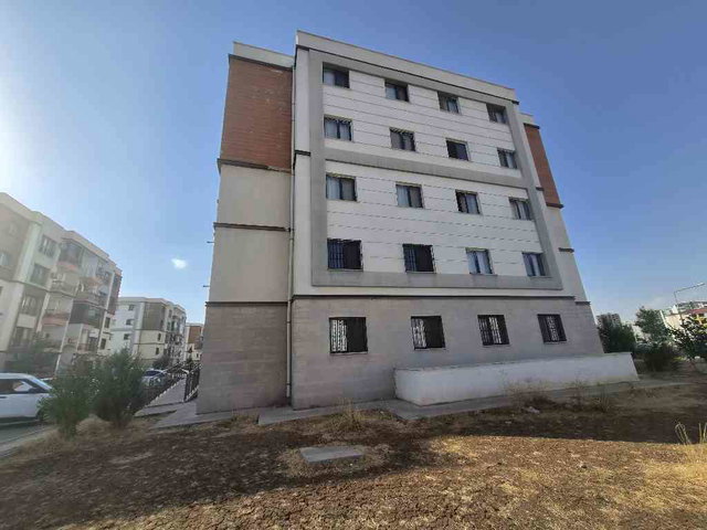 KAYAPINAR’DA 2021 YAPIMI 3+1 | 110 M² NET | 3 CEPHELİ, BALKONLU, BOŞ KİRALIK DAİRE