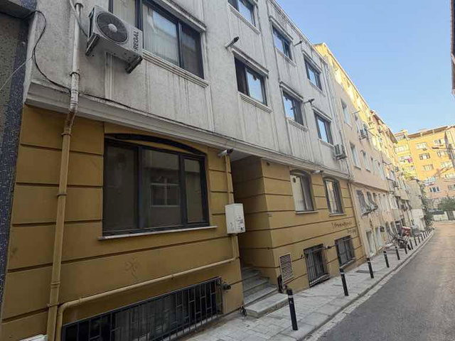 MÜZE GAZHANE ARKASI YENI BINADA 2 + 1 KIRALIK DAIRE