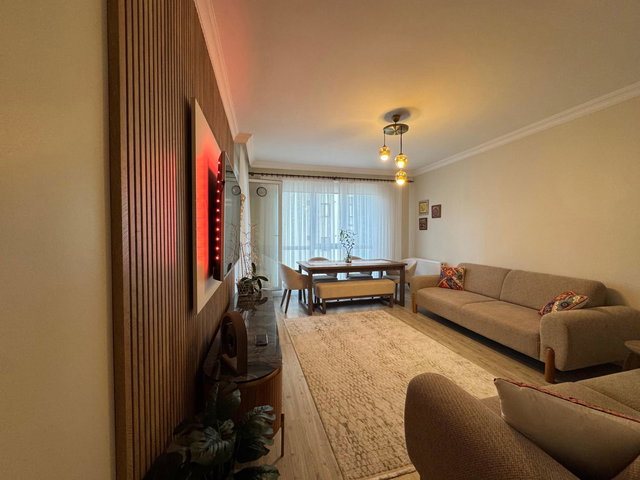 ÇEKMEKÖY TAŞDELEN’DE 2021 YAPIMI 3+1 | 125 M² NET | 6. KAT BALKONLU DAİRE