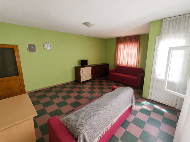 REMAX PRO2 EMRE’DEN MERKEZİ KONUMDA YATIRIMLIK ARA KAT DAİRE