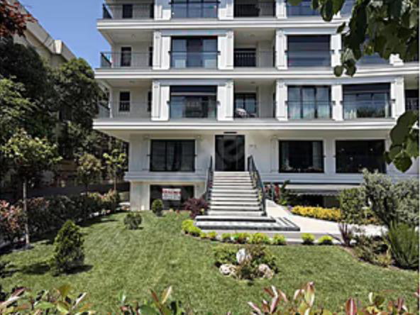 CADDEBOSTAN SAHİL PARSELİN'DE 4+2 ÇİFT GİRİŞLİ DUBLEKS DAİRE