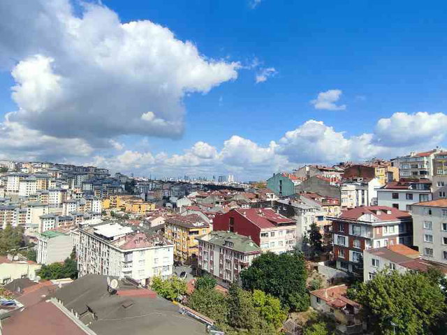 RAMİ YENİ MAHALLE'DE GENİŞ FERAH 5+1 LÜKS DUBLEX DAİRE