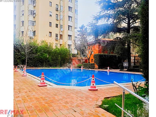 NURAL KÖŞKÜ KONUTLARINDA HAVUZLU SİTEDE 4+1 170 M2 NET