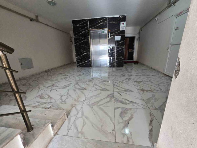 REMAX DOĞU'DAN YAZIKONAKTA SATILIK 3+1 LÜKS DAİRE