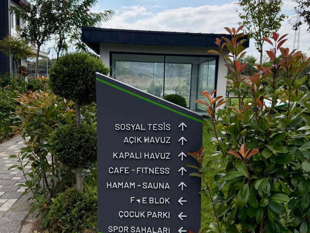 ZERAY ESİL'DE HAVUZ CEPHELİ KİRALIK 3+1 ÇATI DUBLEKS DAİRE!
