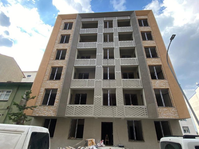 REMAX ARTIS'TEN ŞEHIR MERKEZI'NDE SATILIK 2+1 DAIRE