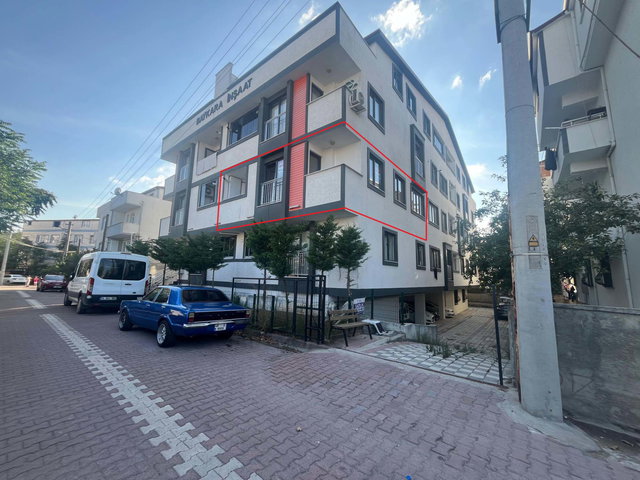 DARICA NENEHATUN MAH. BAHÇELİ OTOPARKLI BİNADA 2+1 ARAKAT DAİRE