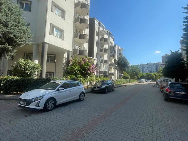 BAHÇEŞEHİR BOĞAZKÖY SERA EVLERİNDE İÇİ TEMİZ KİRALIK 3+1 DAİRE
