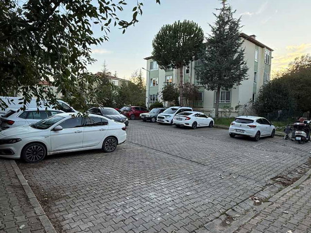 İZMİT BAYINDIRLIK KALICI KONUTLARI 6.ADA KİRALIK 3+1 DAİRE