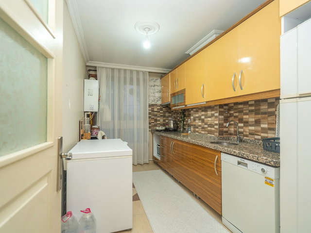 REMAX GELİŞİMDEN YAKUPLU MAH. GENİŞ KULLANIMLI FERAH 2+1 SATILIK DAİRE