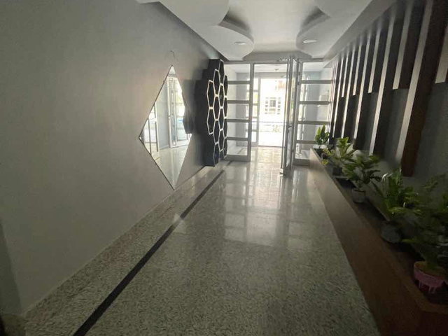 BÜYÜKÇEKMECE CREEN TOWN DA EBEVEYN BANYOLU SATILIK 3+1 DAİRE