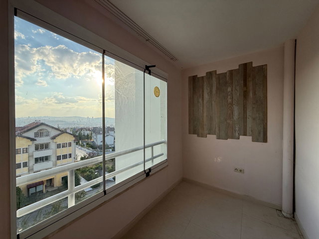 ANGORA EVLERİ YASEMİN SK. F11 BLOK'TA KİRALIK 3+1 DAİRE