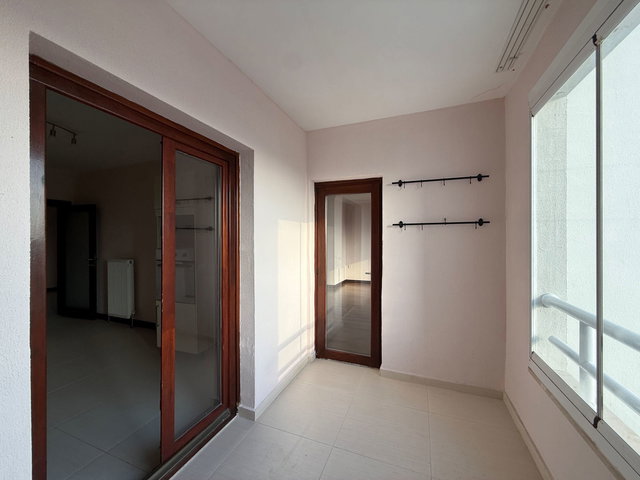ANGORA EVLERİ YASEMİN SK. F11 BLOK'TA KİRALIK 3+1 DAİRE