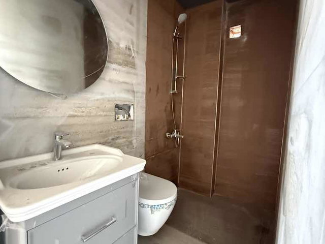 SANCAKTEPE’DE 3+1 | 2 BANYO | BALKONLU | MERKEZİ ISITMALI | BOŞ & HEMEN TESLİME HAZIR