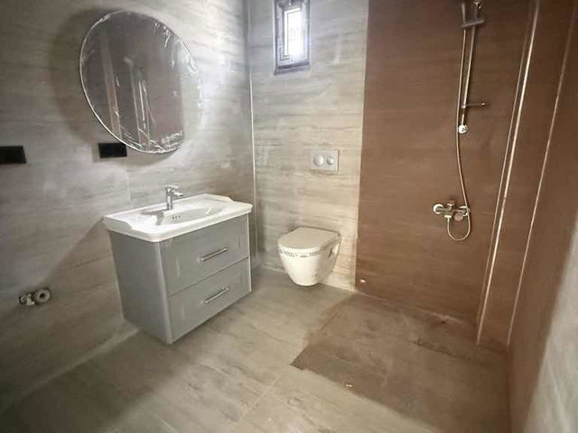 SANCAKTEPE’DE 3+1 | 2 BANYO | BALKONLU | MERKEZİ ISITMALI | BOŞ & HEMEN TESLİME HAZIR