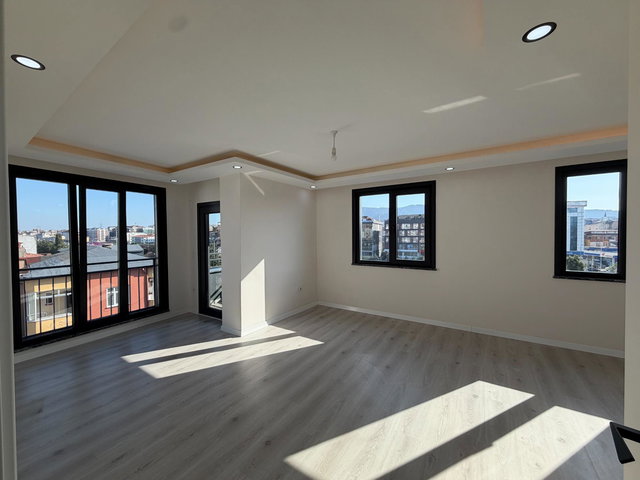SULTANBEYLİ MUHTEŞEM KONUMDA 4+2 SATILIK DUBLEKS DAİRE