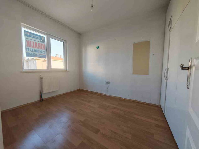 REMAX DOĞU'DAN ÇAYDAÇIRA'DA KİRALIK 1+1 TOKİ