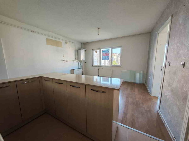 REMAX DOĞU'DAN ÇAYDAÇIRA'DA KİRALIK 1+1 TOKİ
