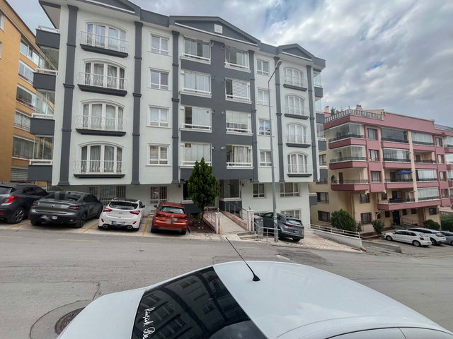 VADİ MANZARALI, KAPALI OTOPARKLI, YAPILI 3+1 DAİRE