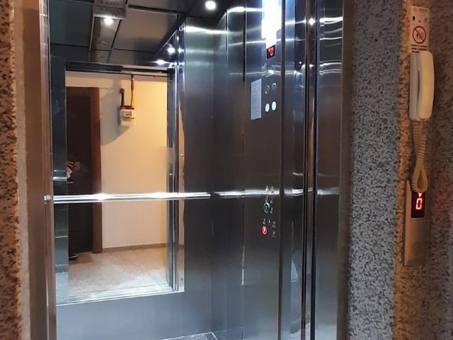 202 KARŞIYAKA ŞEMIKLER'DE SATILIK 2+1 DAIRE K. MUTFAK