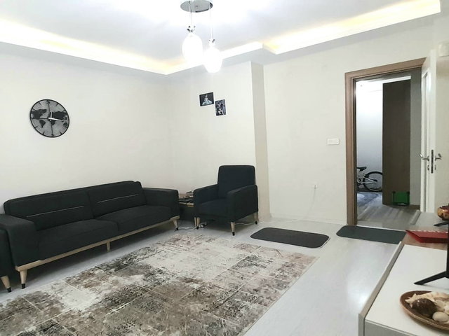 202 KARŞIYAKA ŞEMIKLER'DE SATILIK 2+1 DAIRE K. MUTFAK