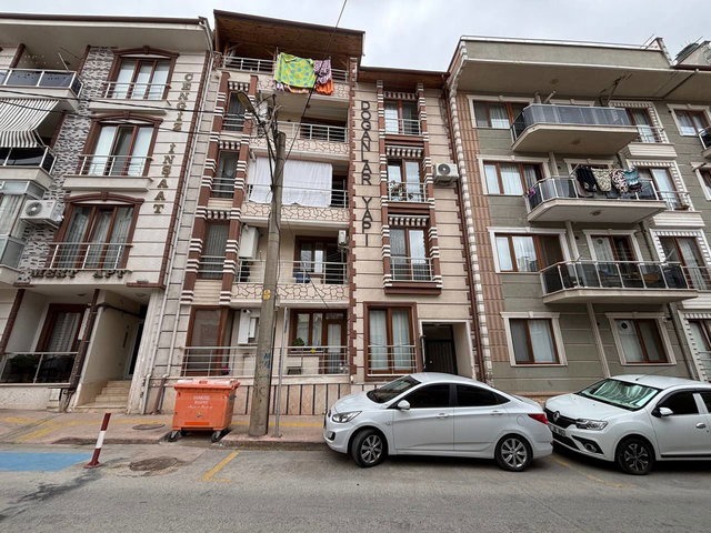 REMAX KANYON'DAN SARIKUM'DA SATILIK 3+1 DAIRE