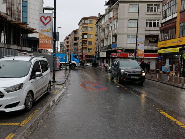 RECEP ÖZDOĞAN'DAN MAHMUTBEY CADDESİN'DE PROJE'DEN SATILIK DAİRE