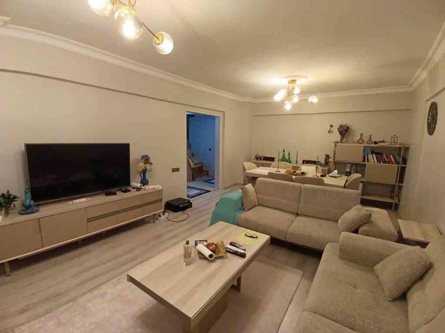 ESENYURT’TA SİTE İÇİNDE GÜNEY CEPHE 4+2 DUBLEKS | 210 M² BRÜT | KREDİYE UYGUN