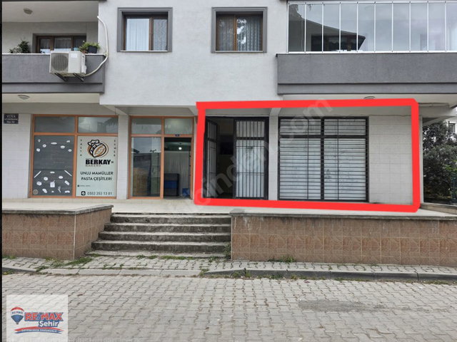 REMAX YALOVA AKYOL LOFT SİTESİNDE 5+1 KİRALIK DAİRE