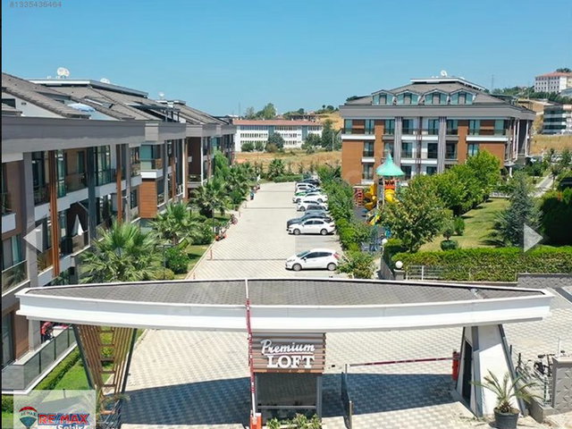 REMAX YALOVA AKYOL LOFT SİTESİNDE 5+1 KİRALIK DAİRE