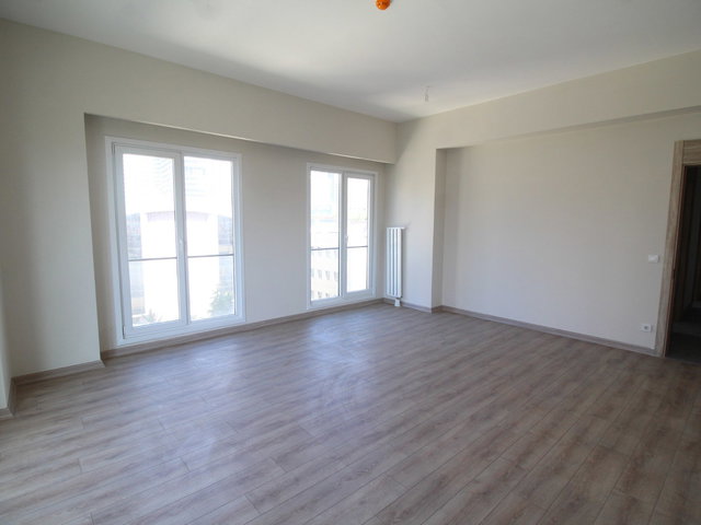 ESENYURT SELF İSTANBUL SITESI 3+1 155 M2 HAVUZLU GÜVENLIKLI