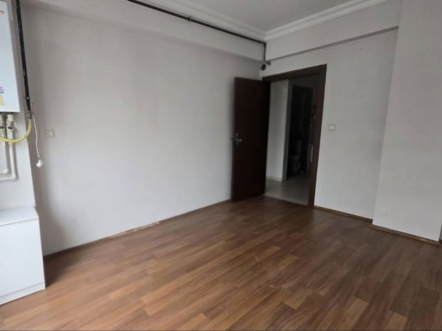 REMAX MOD DAN ŞİRİNTEPE DE 2+0 SATILIK DAİRE