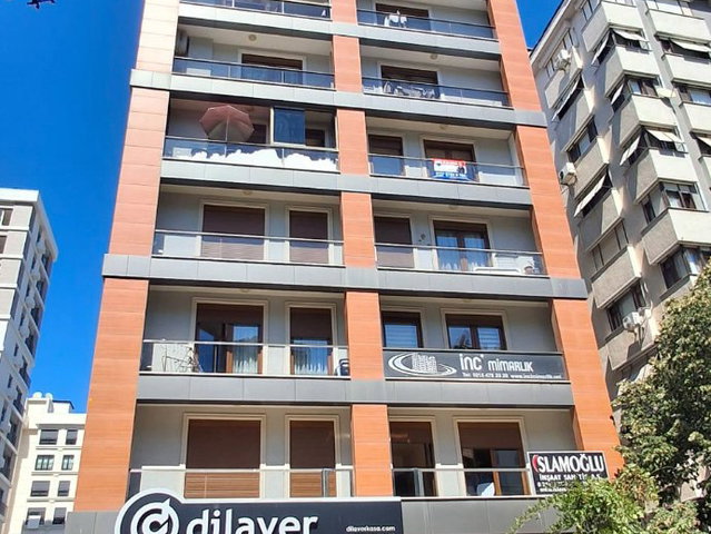 GÖZTEPE MERDIVENKÖY MINIBÜS YOLU ÜZERINDE 2+1 KIRALIK DAIRE
