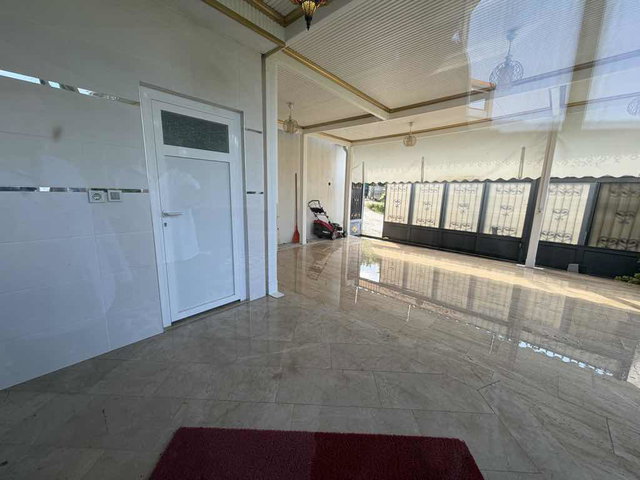 SAPANCA’DA 8+1 EŞYALI LÜKS VİLLA | 550 M² BRÜT, YERDEN ISITMA HAVUZLU