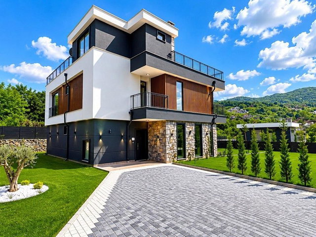 SAPANCA'DA GÖL VE DOĞA MANZARALI, %80 KREDIYE UYGUN LÜKS VILLA
