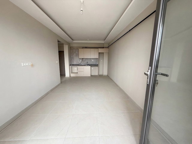 ARİFİYE HANLI BAYRAKLI KAVŞAKTA SATILIK SIFIR 1+1 DAİRE - BAHADIR EKER'DEN
