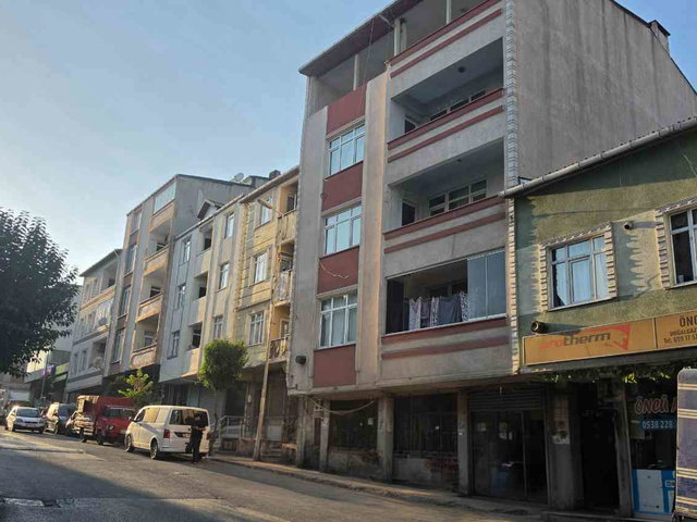 AVCILAR FİRUZKÖY YEŞİLKENT 3+1 150 M² GELİŞEN BÖLGEDE