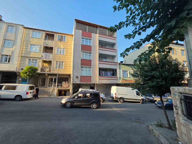 AVCILAR FİRUZKÖY YEŞİLKENT 3+1 150 M² GELİŞEN BÖLGEDE