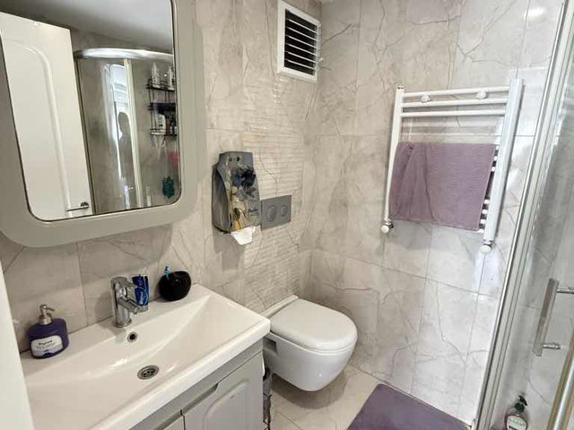 GOP BEYAZ REZİDANS’TA 1.KAT 2+1 EBEVEYN BANYOLU 75 M² NET