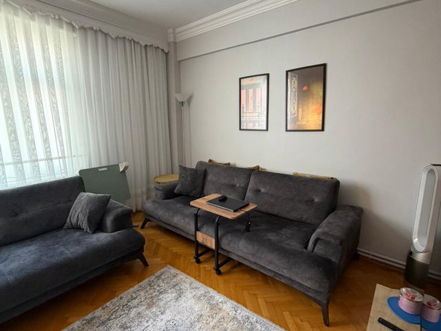 KAĞITHANE 4 LEVENT METROYA 5 DK 2+1 KİRALIK DÜZ AYAK BALKONLU