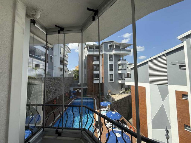 DİLEK ERCAN REMAX ÇAKRA TOPÇULAR HAVUZLU SİTEDE 4+1 KİRALIK