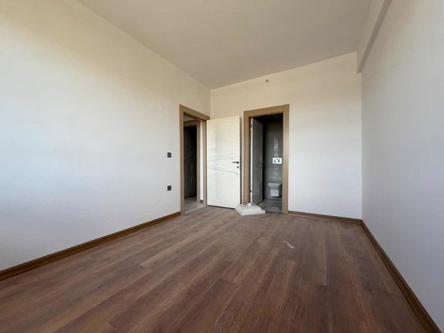 PURSAKLARDA PRESTİJLİ BİNADA VE MERKEZİ KONUMDA SATILIK DAİRE