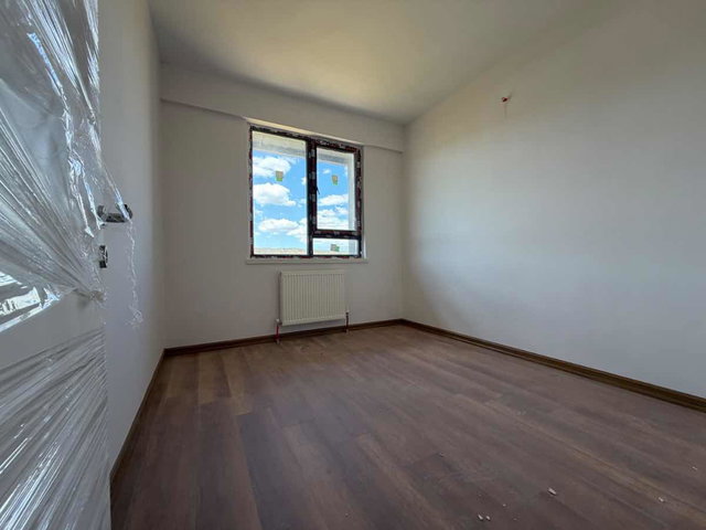 PURSAKLARDA PRESTİJLİ BİNADA VE MERKEZİ KONUMDA SATILIK DAİRE