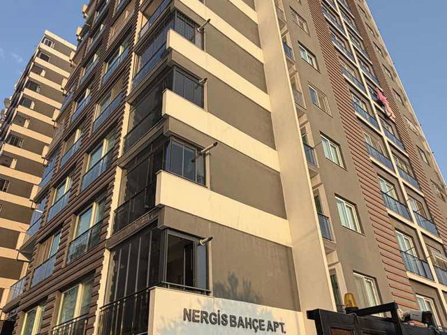 ADANA ÇUKUROVA 100. YIL MAHALLESİ’NDE
MÜKEMMEL KONUMDA SATILIK 2+1 DAIRE
