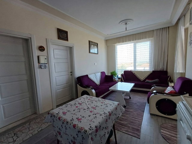REMAX MAVI RIDVAN GEDIKTEN SAKARYA ARIFIYE CUMHURIYET MAHALLESINDE 2 YAŞINDA SATILIK 2+1 DAIRE