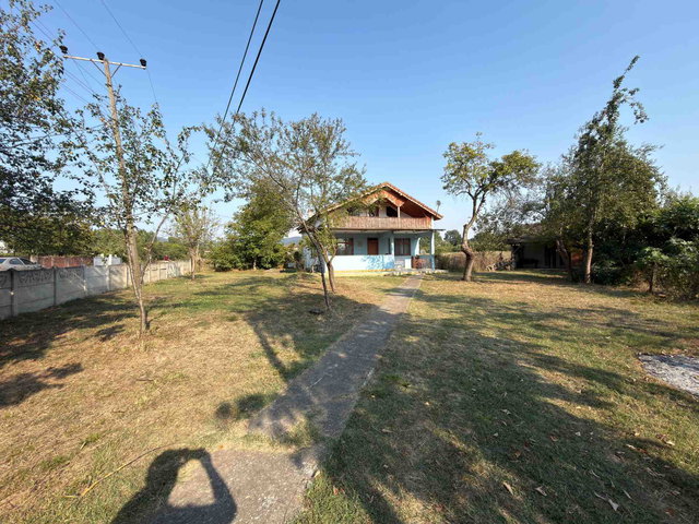 REMAX DIA'DAN YEŞİLÇİMEN MAH. SATILIK 2 KATLI TERASLI MÜSTAKİL EV 814M2 ARSA