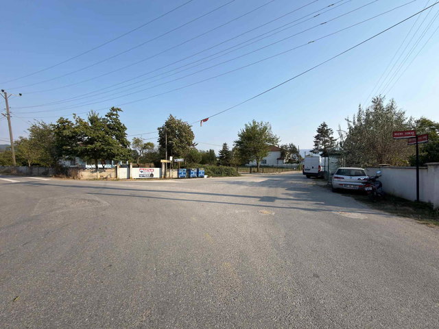 REMAX DIA'DAN YEŞİLÇİMEN MAH. SATILIK 2 KATLI TERASLI MÜSTAKİL EV 814M2 ARSA