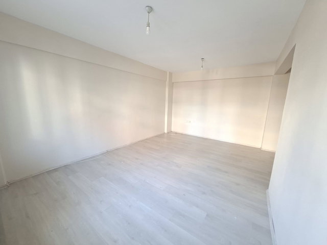 RE/MAX İNCİ'DEN PLEVNE MAH. ŞEHİT BİROL KOÇ CADDESİ’NDE 2+1 KİRALIK DAİRE