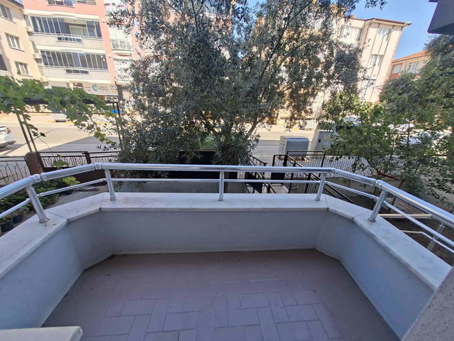 RE/MAX İNCİ'DEN PLEVNE MAH. ŞEHİT BİROL KOÇ CADDESİ’NDE 2+1 KİRALIK DAİRE