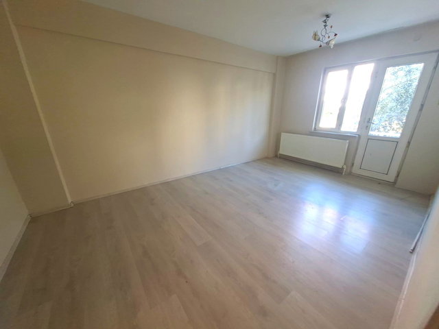 RE/MAX İNCİ'DEN PLEVNE MAH. ŞEHİT BİROL KOÇ CADDESİ’NDE 2+1 KİRALIK DAİRE